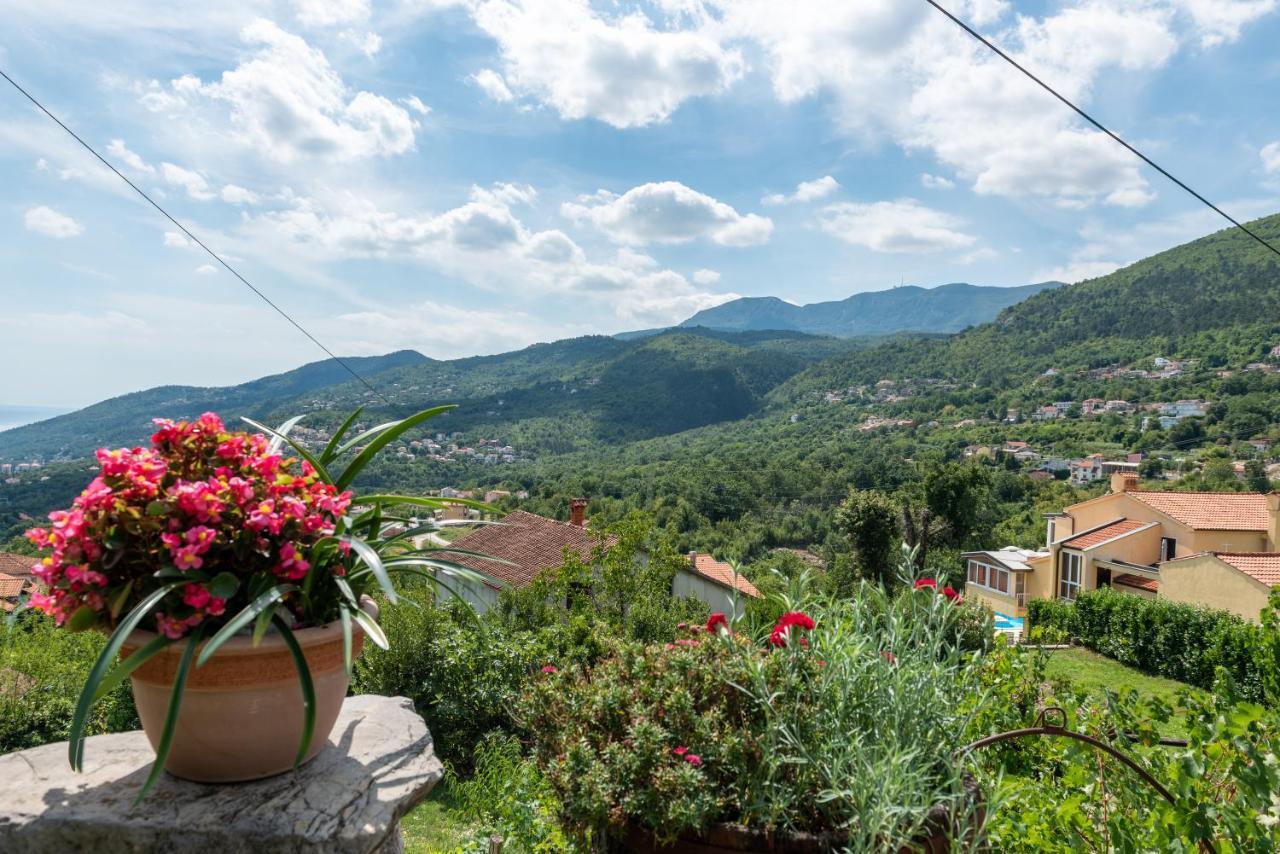 Sea View Apartment With Garden Near Opatija Veprinac Exterior foto