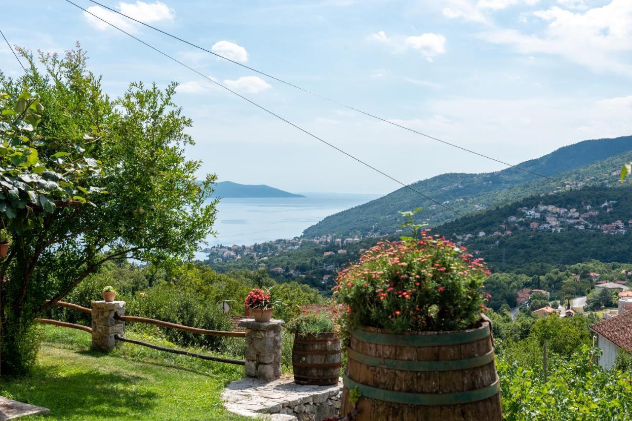 Sea View Apartment With Garden Near Opatija Veprinac Exterior foto